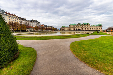 Cityscape with Schloss Belvedere in Vienna. Belvedere Castle and its Christmas market. - 552841825