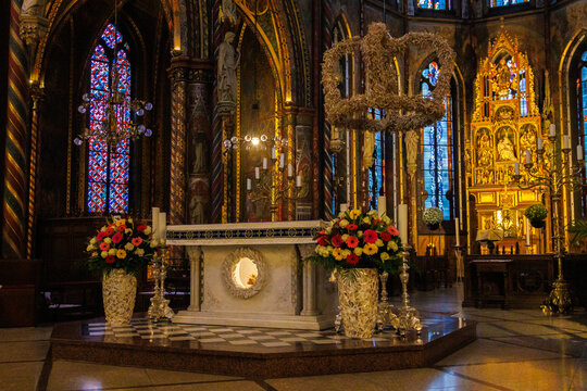 Inside in Basilica of Saint Mary