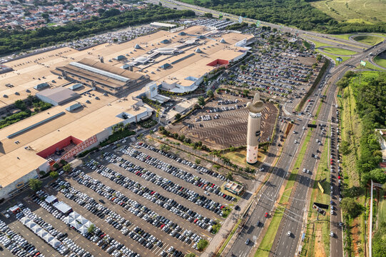 Campinas, Sao Paulo, Brazil. December 10, 2022. Shopping Parque Dom Pedro, one of the largest malls in South America.