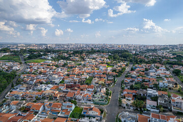 Alto Taquaral neighborhood in the interior of Campinas, São Paulo. Neighborhood with high standard houses, vegetation and houses under construction.