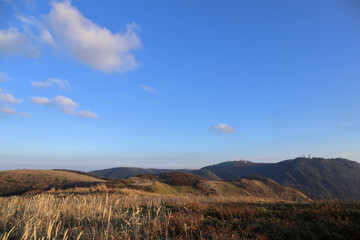 Fototapeta premium 夕暮れの美ヶ原〜晩秋