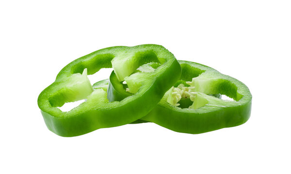 sliced green bell pepper isolated on transparent png