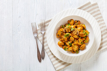 Spanish Garlic Mushrooms in bowl, top view