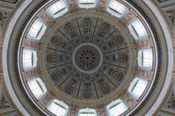 Fototapeta premium Inside the basilica in Esztergom
