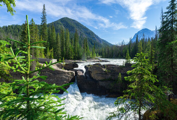 Natural Bridge , Yoho National Park, British Colombia, Canada