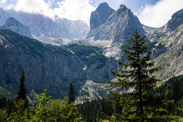 Obraz premium Höllental at the Zugspitze