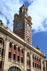 Fototapeta na wymiar flinders street railway station, decretive French Renaissance architecture, Melbourne Australia 