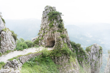 Road of the 52 tunnels