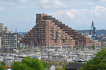 Moderne Wohnbebauung im Yachthafen von Aarhus in Dänemark