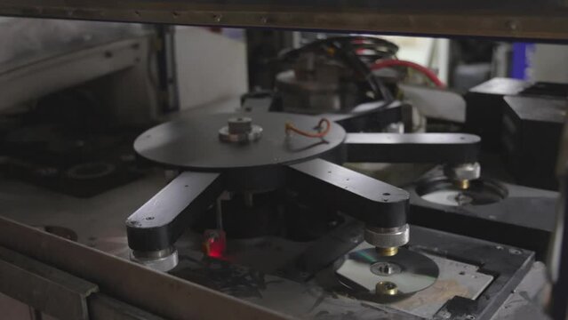 CD DVD Compact Disc Maker Machine Production Process Factory Techn