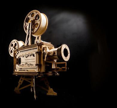 Photo Old Movie Projector: Over 17,847 Royalty-Free Licensable