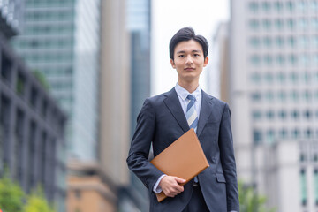 仕事中のビジネスマン
