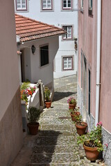 narrow alley in Sintra