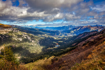 Obraz premium Blick vom Kleinwalsertal nach Oberstdorf