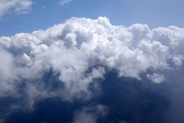 Wolken am Jaufenpass