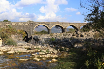 Ponte sul fiume alcantara