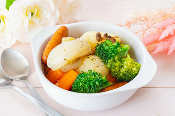 ウインナーと野菜たっぷりのポトフ