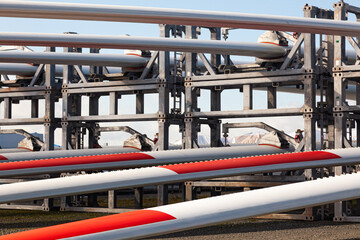Coastal storage of blades for wind turbines. Warehousing of parts of wind generators.