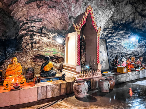 Wat Khao Aor cave temple, in Phattalung, Thailand