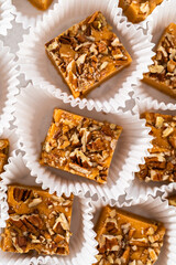 Pumpkin spice fudge with pecans