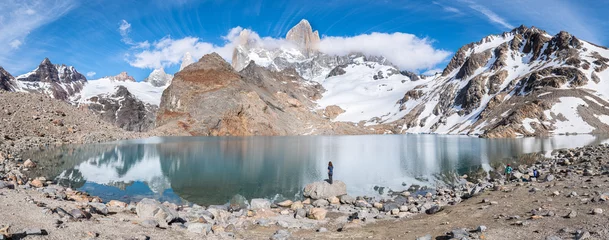 Papier Peint photo Fitz Roy panoramic view of laguna de los 3  with fitz roy at background, argentina