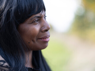 Obraz premium Portrait of thoughtful senior woman