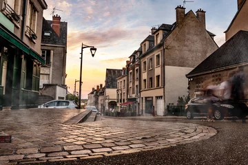 Zelfklevend Fotobehang Centrale straat in Blois, Frankrijk. Mooie stad met mist, © Ievgen Skrypko