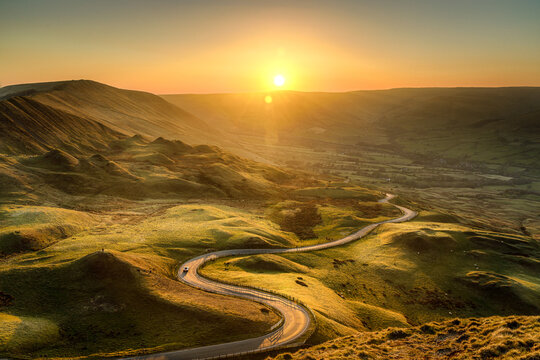 The long and winding road to Edale