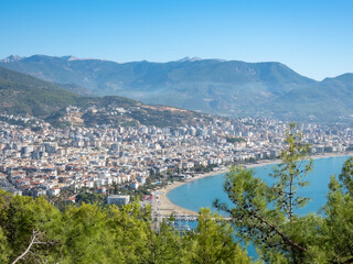 Fototapeta na wymiar View from the Alanya fortress to the marine bay and the downtown