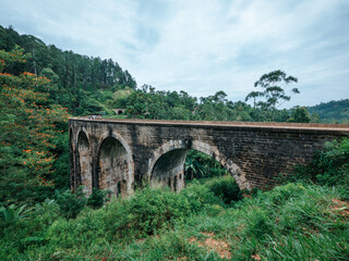 Fototapeta na wymiar Nine Arch bridge Ella Srilanka