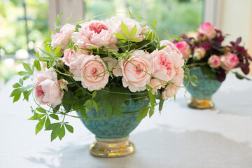 Strauß aus rosa Rosen