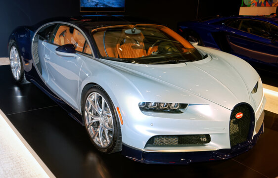 Cheiron 이미지 찾아보기 673 스톡 사진, 벡터 및 비디오 Adobe Stock