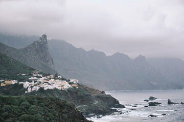 Felsenküste im Norden von Teneriffa