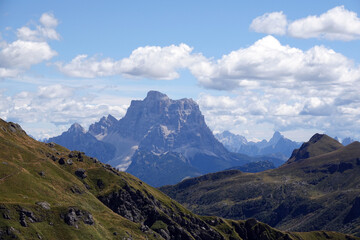 Obraz premium Monte Pelmo, gesehen vom Padonkamm
