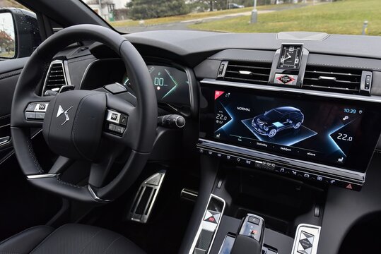 DS 7 Crossback Louvre E-Tense 4x4. Plug-in hybrid car. Cabin interior - dashboard. 01-18-2022, Prague, Czech Republic.