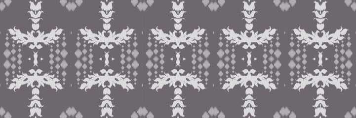 Fototapeta na wymiar Ethnic ikat triangle batik textile seamless pattern digital vector design for Print saree Kurti Borneo Fabric border brush symbols swatches designer