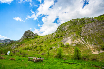 Fototapeta na wymiar Trascau mountains canyon landscape, Vălişoara gorge in eastern Apuseni Mountains, Romania