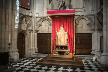  The Coronation Chair, known as St Edward's Chair or King Edward's Chair 1300. Used for coronation of all British monarchs. London, UK - obrazy, fototapety, plakaty