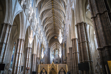 Central Nave in Collegiate Church of Saint Peter in Westminster Abbey. London - obrazy, fototapety, plakaty