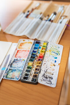 Watercolor palette box