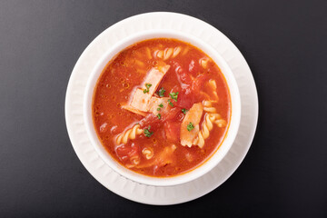 トマトスープパスタ