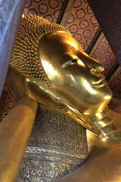 wat thai, temples, gold, thailand, bangkok, temple, statue, asia, religion, golden, wat, thai, buddhist, art, culture, sculpture, reclining buddha, travel, peace, spirituality, face, worship