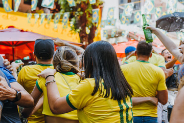 Torcedores comemorando um gol do Brasil na Copa do Mundo de 2022 - obrazy, fototapety, plakaty