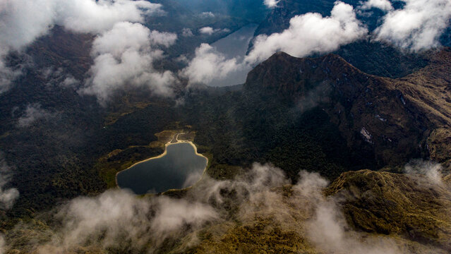 LAGUNA DE LOS CONDORES MEJOR FOTO
