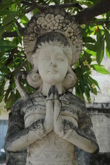 white stone sculpture