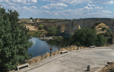 El puente del Puente del Arzobispo