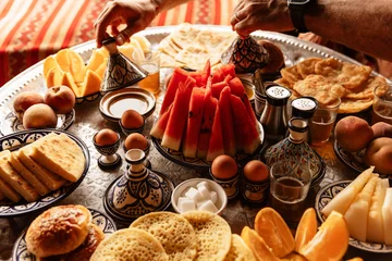 Tuinposter Petit déjeuner très copieux à Marrakech © lorabarra