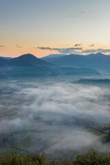 朝焼けと雲海（大分県玖珠町）