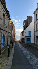 DOUARNENEZ (Finistère)