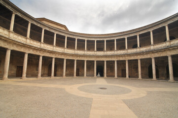 Obraz premium Palace of Charles V in the Alhambra area of ​​Granada, Spain